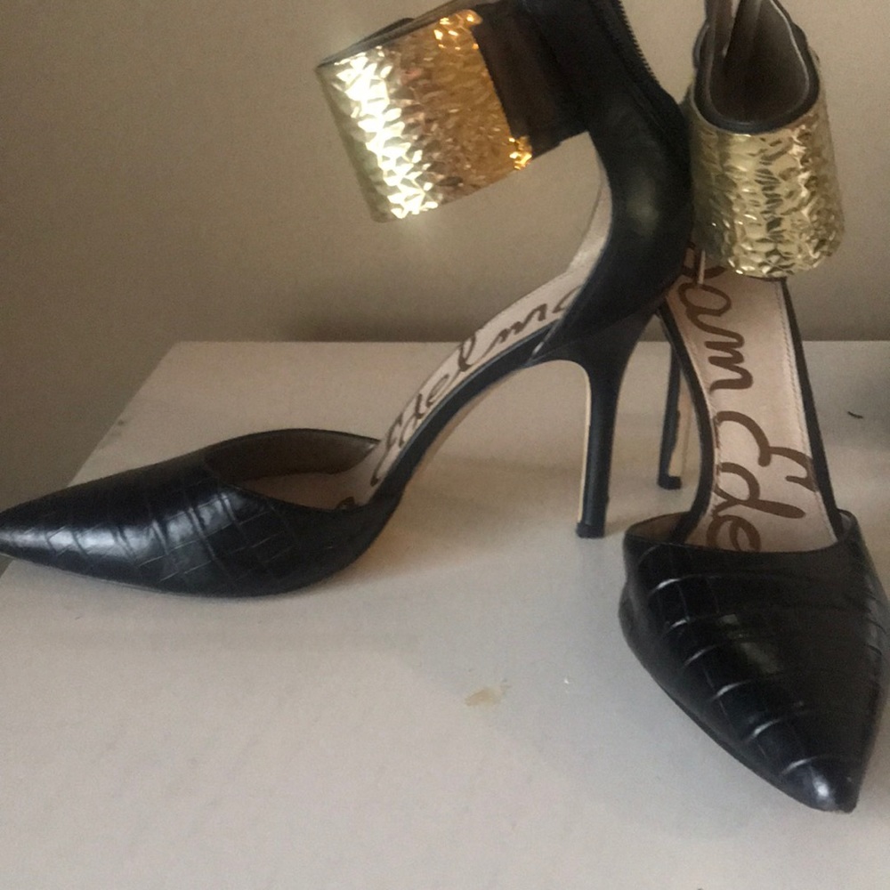 Sam Edelman Black Heels